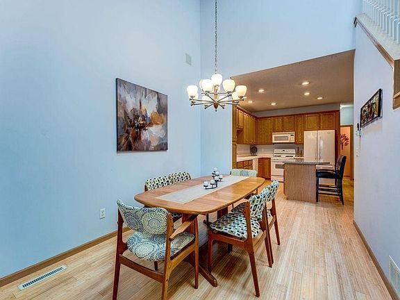 3rd image of 2604 Boulder Way