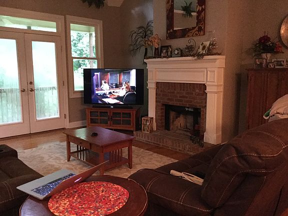 Another living area