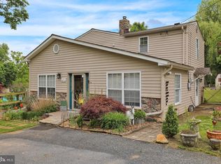 2416 High St, Reading, PA 19605