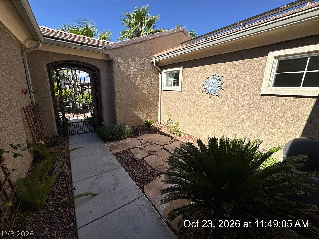 3 bed, 2.5 bath, 2667 sqft, $2,900 — Photo 4