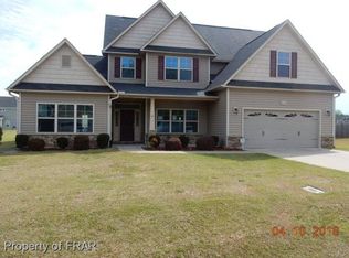 928 Pecan Grove Loop, Hope Mills, NC 28348