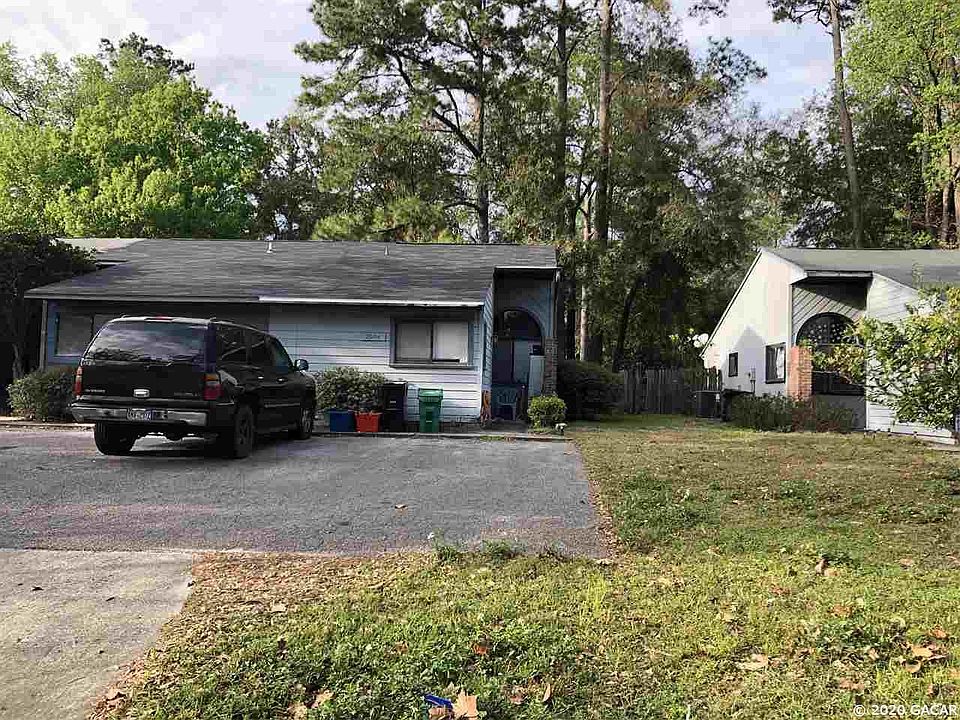 2nd image of 2904 SW 38th Pl