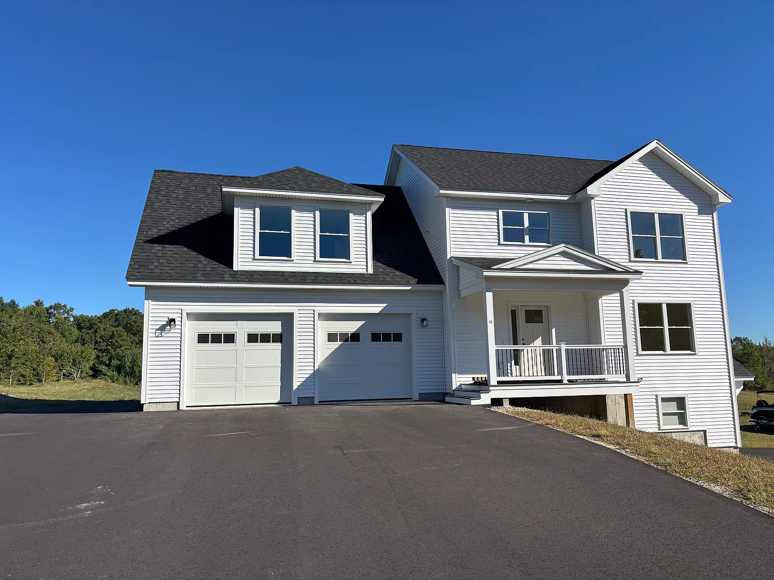 3 bed, 2.5 bath, 2150 sqft, $3,275 — Photo 1