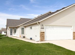 2920 35th St S, Moorhead, MN 56560