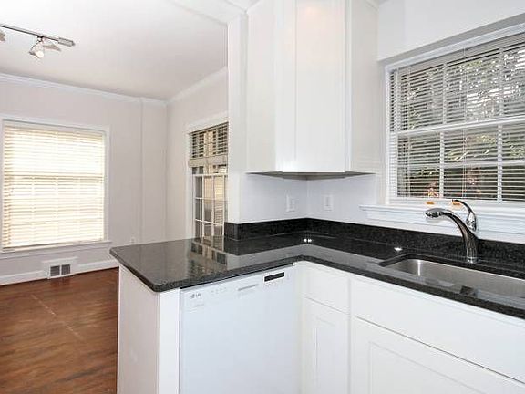 Kitchen to Dining Room