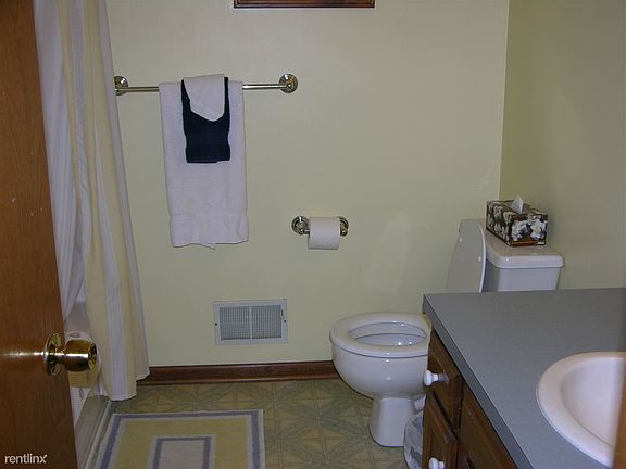 upstairs bathroom