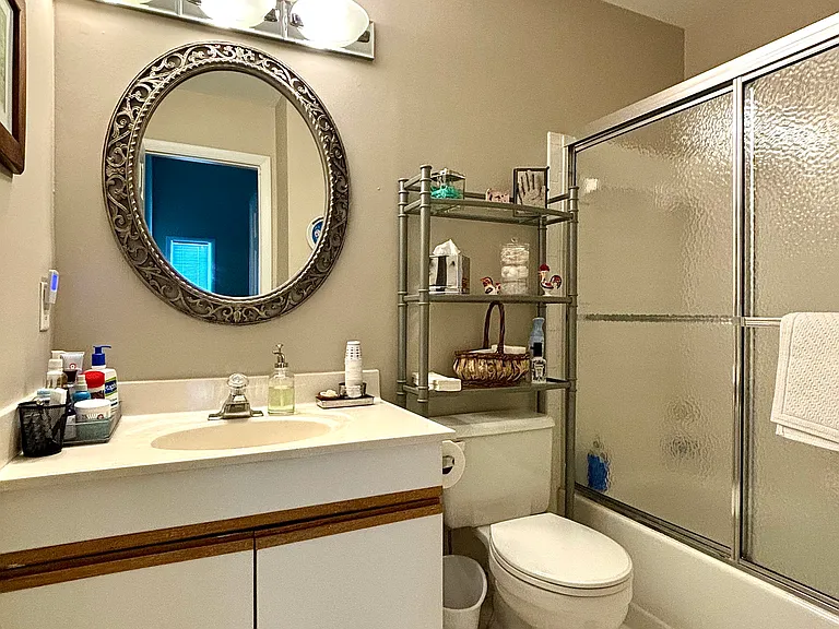 6922 Copperbend Ln — Photo 8