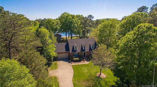 1st image of 16401 Terry Ln
