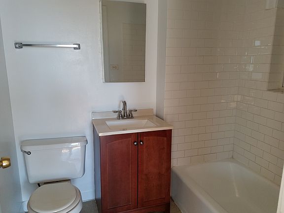 3rd image of 1550 W 95th St #1550301