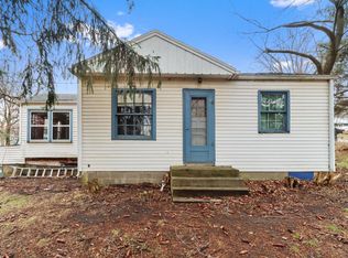 107 Bayview Rd, Williams Bay, WI 53191