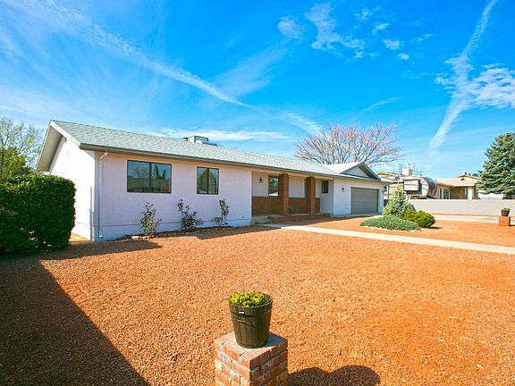 4th image of 7541 E Las Flores Ave