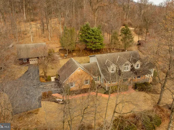 280 Forest Rd, Denver, PA 17517