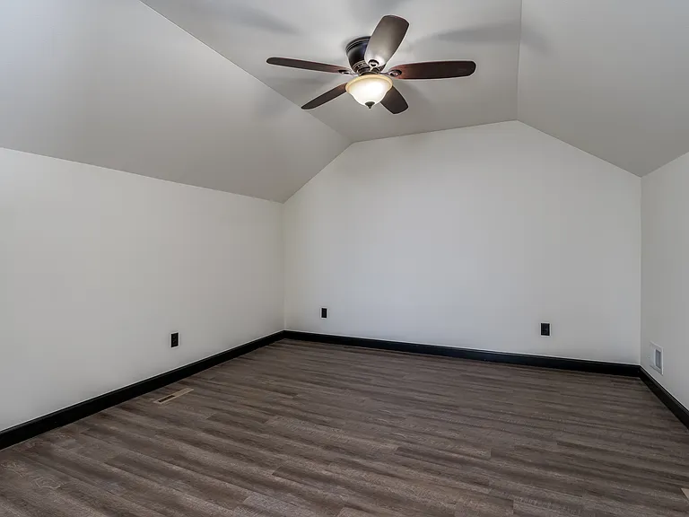 354 Trestle Trl — Photo 29