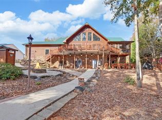 1804 Lightwood Rd, Hartwell, GA 30643