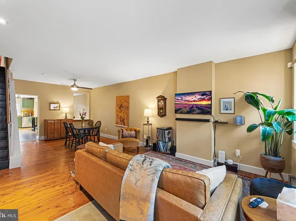 1222 Ellsworth St, Philadelphia, PA 19147