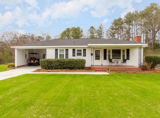 652 Jeter St, Edgefield, SC 29824