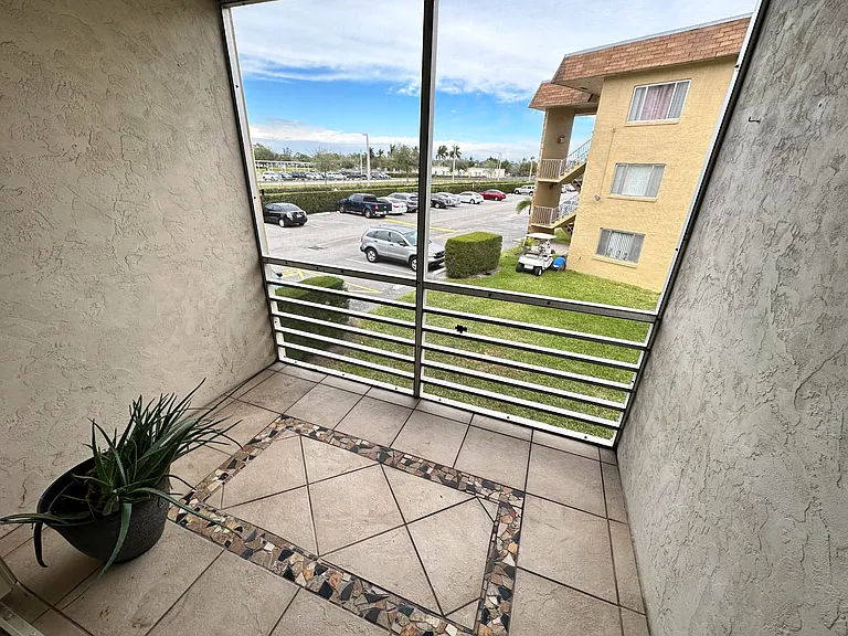 600 Village Green Ct #203 — Photo 9