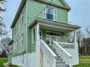 306 Robinson Rd, Campbell, OH 44405