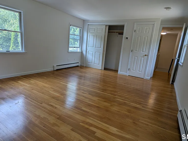 117 N Taylor Ave — Photo 17
