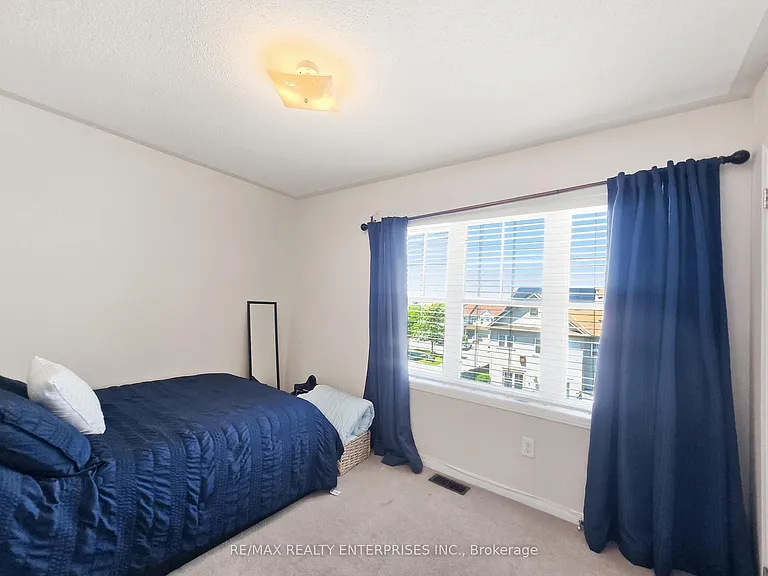 112 Harbourside Dr — Photo 27
