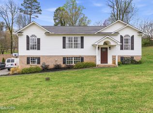 1507 Water Lily Ln, Maryville, TN 37801