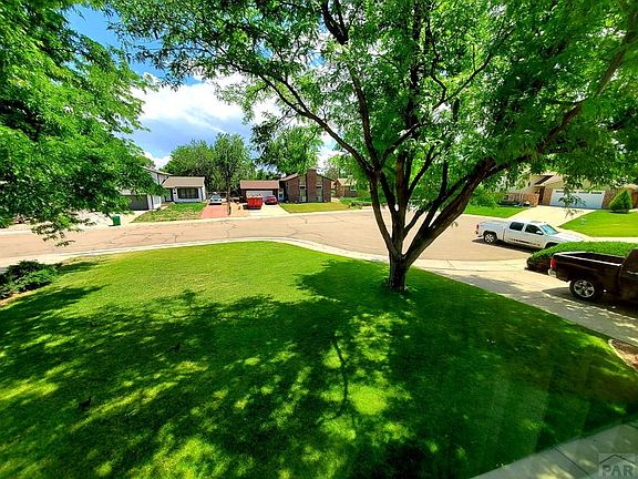 3rd image of 17 Carpenter Pl