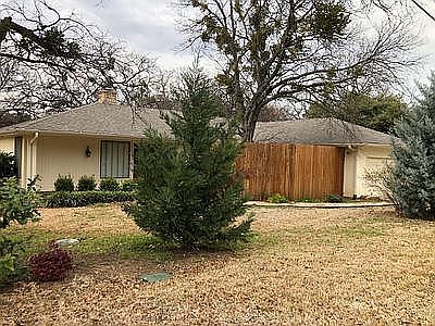 1st image of 101 Brookdale Dr