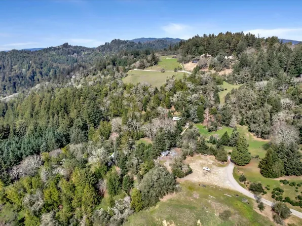 21570 Summit Rd, Los Gatos, CA 95033