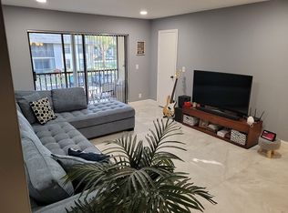 9780 Pineapple Tree Dr APT 203, Boynton Beach, FL 33436