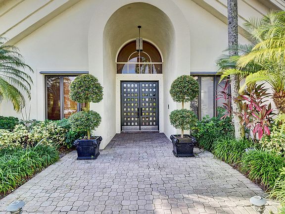 Home For Sale In St Andrews Country Club