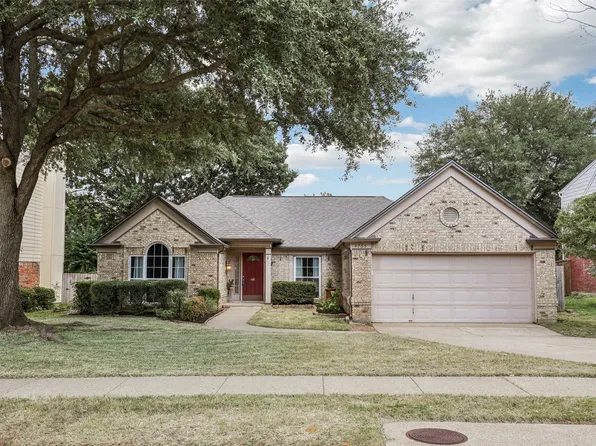 4705 Glenbrook Dr, Grapevine, TX 76051