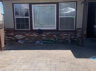 111 Wilshire Ct, San Carlos, CA 94070