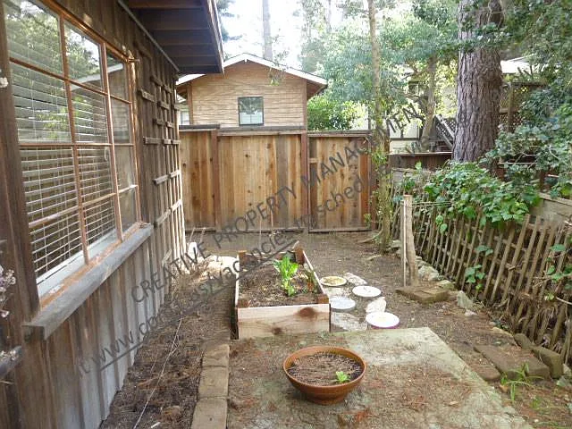 6 SE 3rd Ave — Photo 3