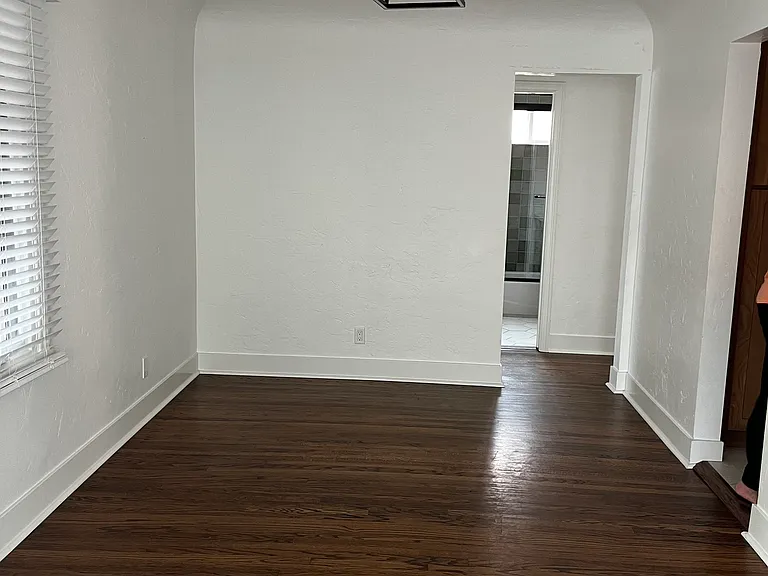 224 Covina Ave #224 — Photo 6