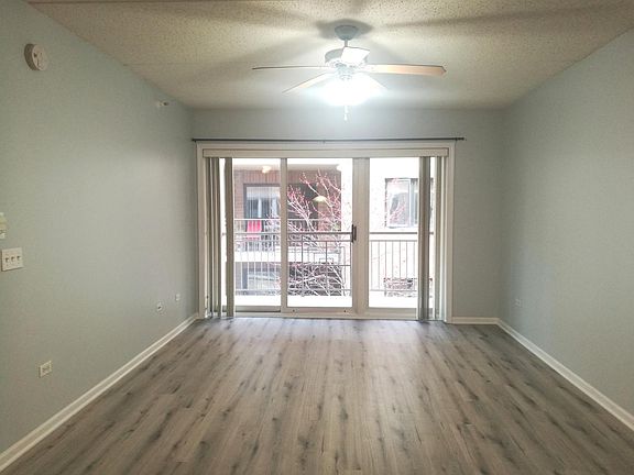 3rd image of 1 S Lincoln Ave APT 209