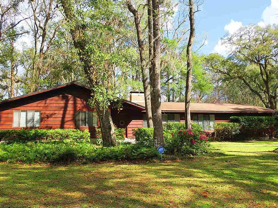 1st image of 2025 Cynthia Dr