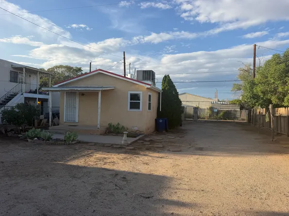 2117 Saint Cyr Ave SE, Albuquerque, NM 87106