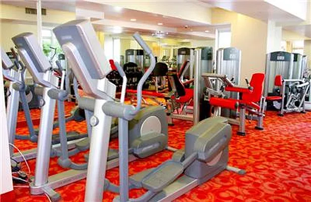 Sold by R New York | media 5