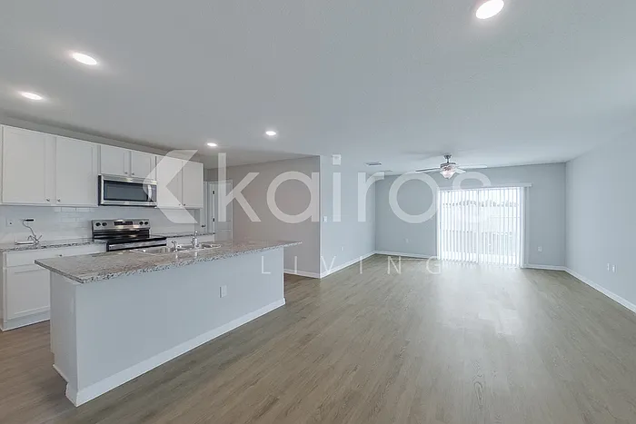 8669 SW 43rd Ter — Photo 5