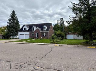 141 FOREST AVENUE, Phillips, WI 54555