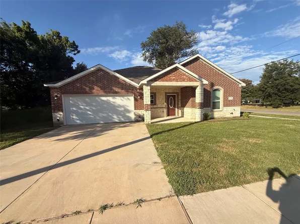 101 Boone, Terrell, TX 75160