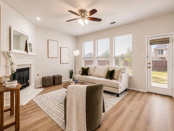 4th image of 3101 Caddo Ln