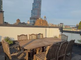240 W 98th St