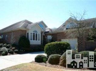 900 Shoal Creek Pl, Wilmington, NC 28405