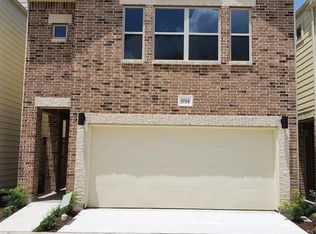 11514 Main Cypress Dr, Houston, TX 77025