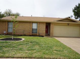 5713 93rd St, Lubbock, TX 79424