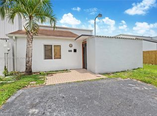 2211 SW 122nd Ct, Miami, FL 33175