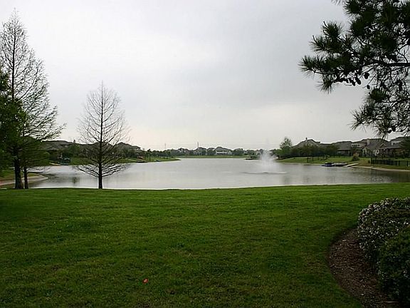 3rd image of 1235 Lake Grayson Dr