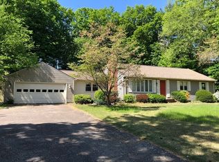 843 Somers Rd, East Longmeadow, MA 01028