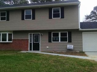 6028 Lockamy Ln, Norfolk, VA 23502